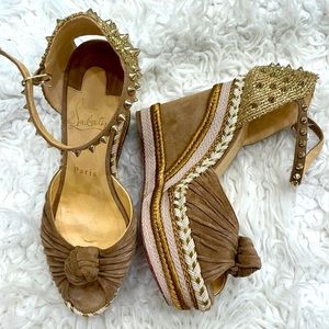 Stunning spiked gold Christian Louboutin Madcarina espadrille wedge sandals
